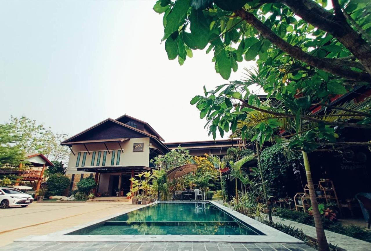 Anantaya Home Phrae Exteriér fotografie